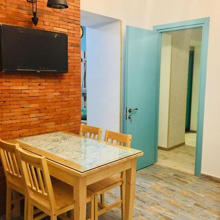 Dari Apartament Tbilisi Luaran gambar