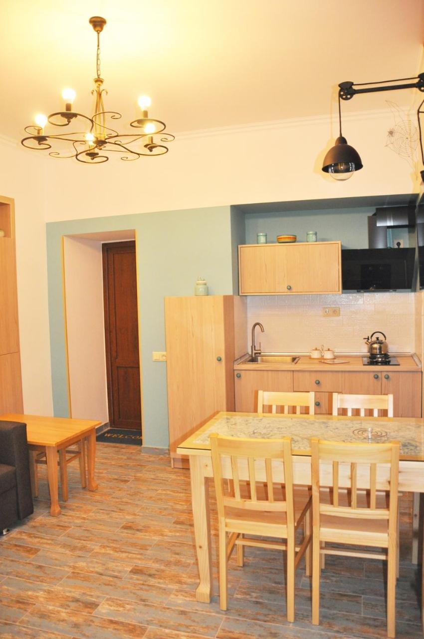 Dari Apartament Tbilisi Luaran gambar